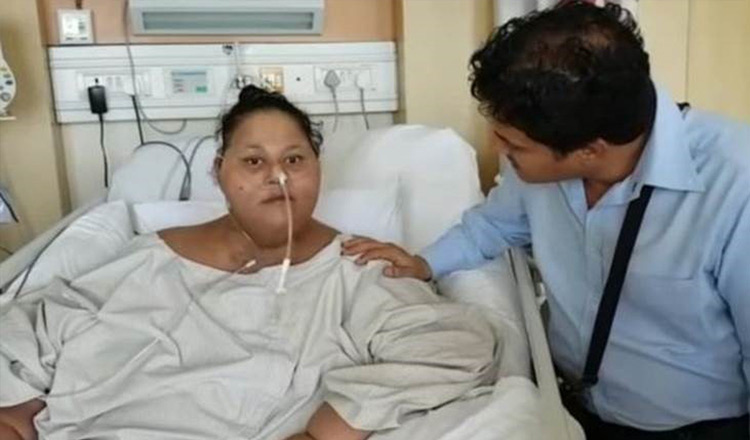 Leia mais sobre o artigo ‘Mulher mais pesada do mundo’, egípcia perde 250 kg em dois meses após cirurgia bariátrica
