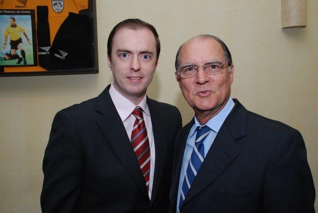Dr. Roberto Luiz Kaiser Junior e Dr. Roberto Luiz Kaiser - Fundadores da Kaiser Clínica